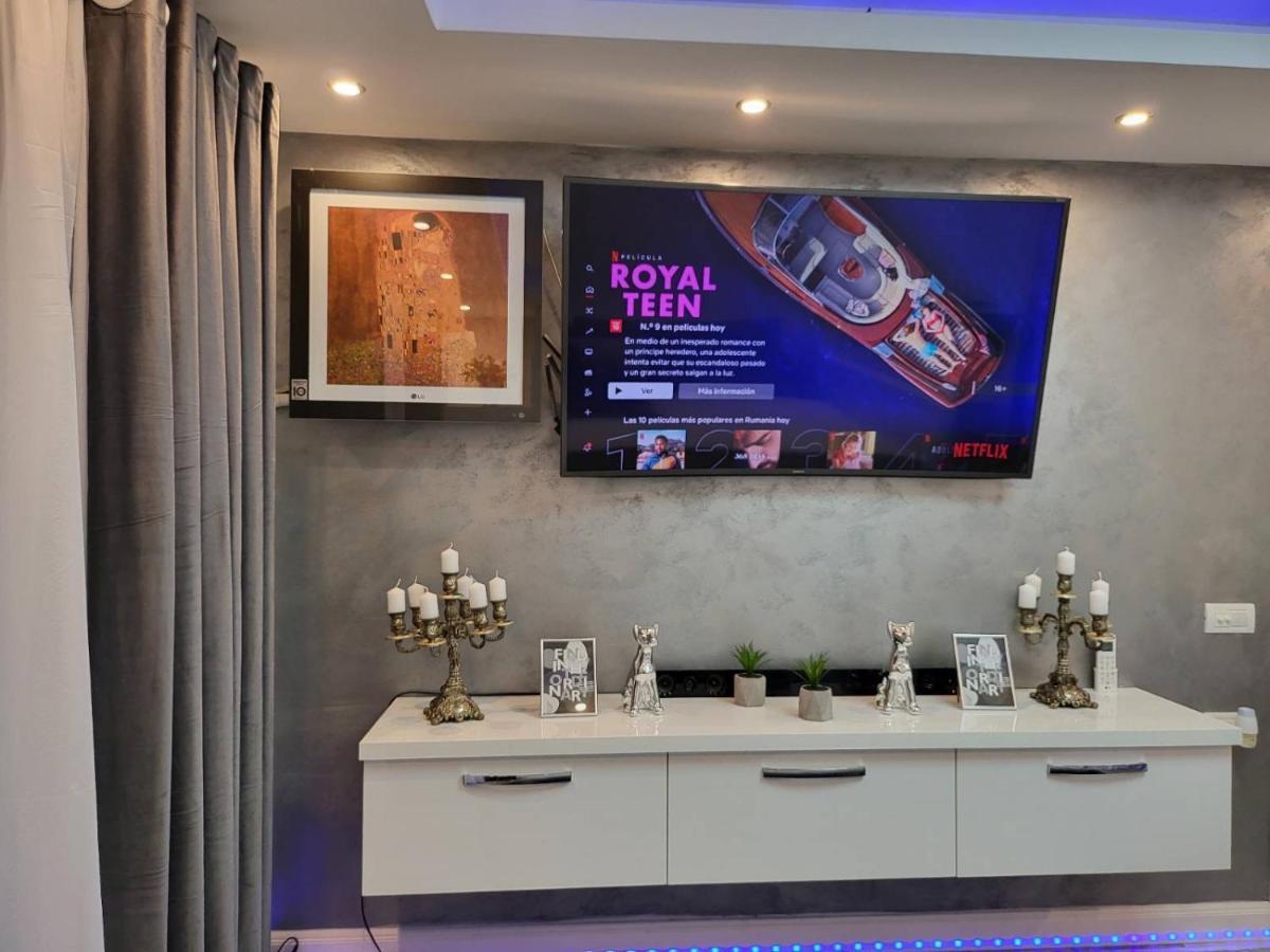 Studio DeLux Giurgiu Esterno foto